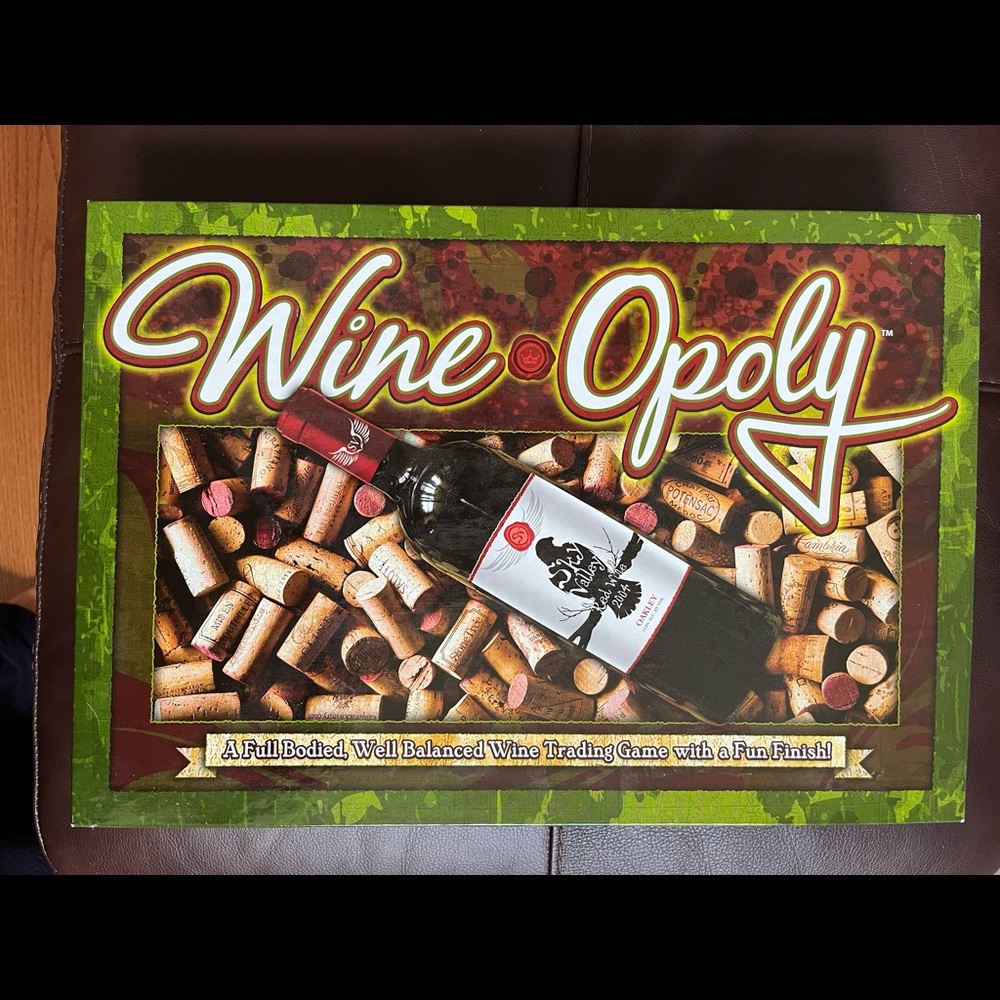 NEW (never played) WineOpoly board game Pieces still in original plastic.